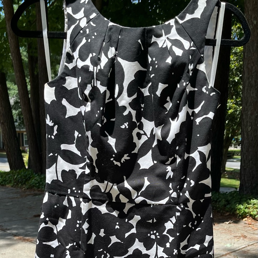 White House Black Market Sheath Dress